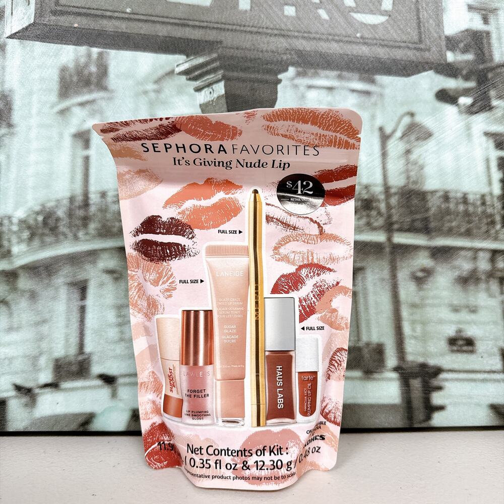 Sephora Favorites It's Giving Nude Lip 6-Piece Makeup Kit Lip Gloss Oil & Liner